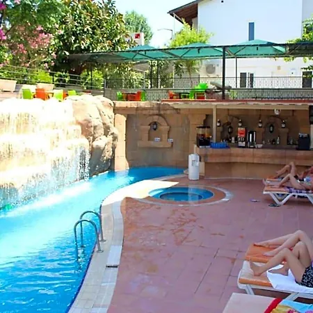 Hotel London House *
